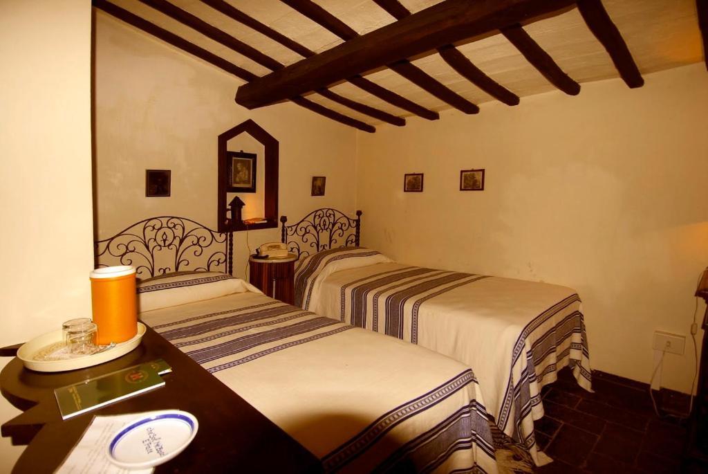 Hotel Residenza D'Epoca Eremo Delle Grazie Monteluco Zimmer foto